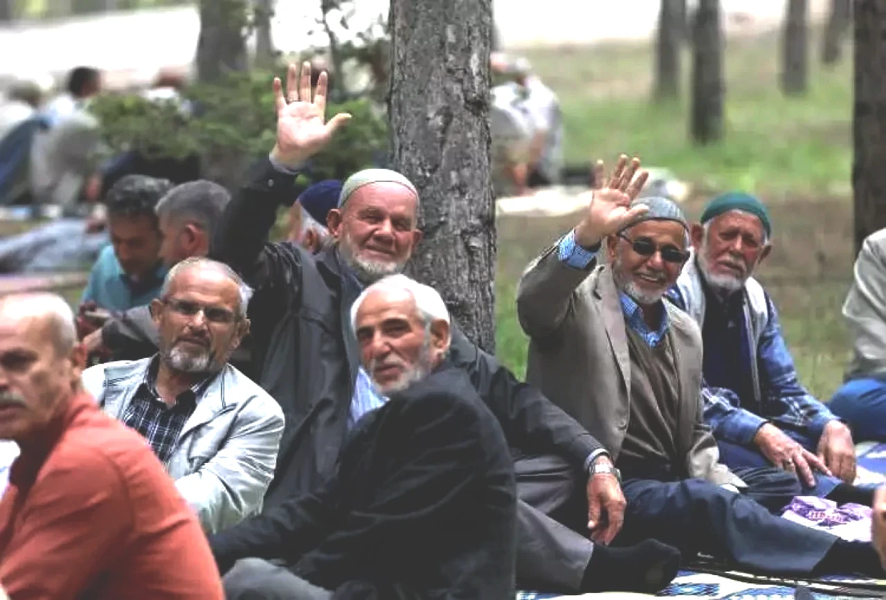 3 İl Emekliye Ayrıldı! Türkiye’de En Fazla Emeklinin Yaşadığı Şehirler Açıklandı 2